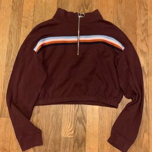 Cropped sweatshirt